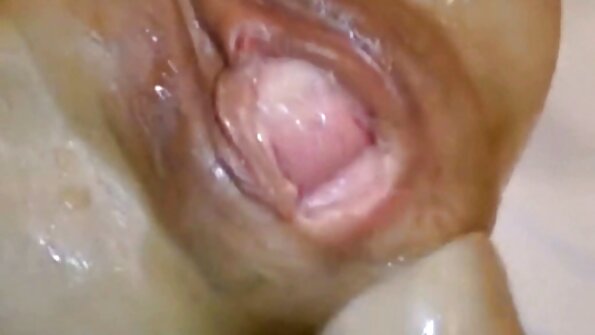 A thin lady with good sucking skills is getting penetrated